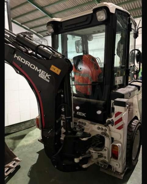 Hidromek HMK62SS - Retroescavadeira: foto 3 Hidromek HMK62SS - Retroescavadeira: foto 3