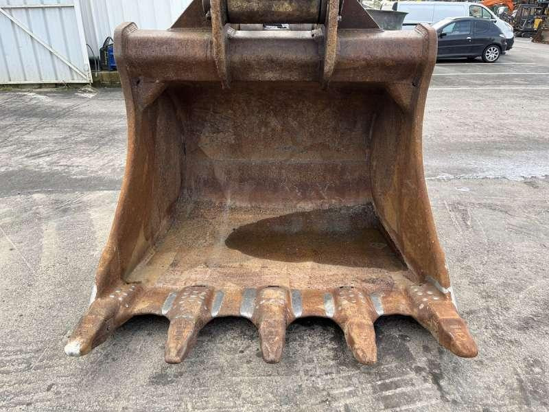 Escavadeira de demolição Hitachi EX400LC: foto 18