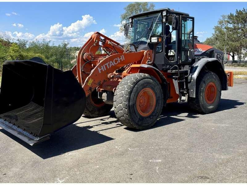 Hitachi ZW180-6 - Pá carregadora de rodas: foto 1 Hitachi ZW180-6 - Pá carregadora de rodas: foto 1