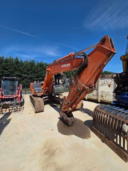 Hitachi ZX130LCN - Escavadora de rastos: foto 4 Hitachi ZX130LCN - Escavadora de rastos: foto 4