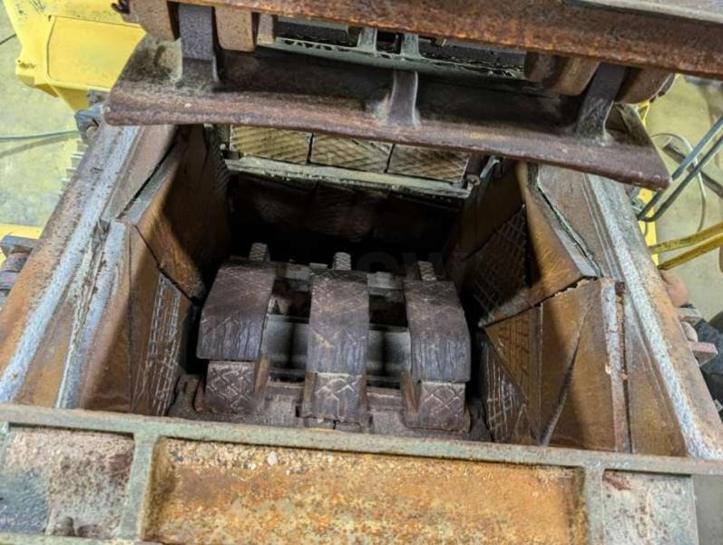 Britador Komatsu A PERCUSSION BR100R: foto 44