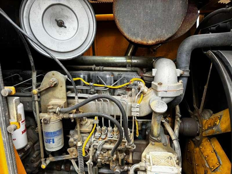 Komatsu DRP060-4A - Pá carregadoras de rastos: foto 4 Komatsu DRP060-4A - Pá carregadoras de rastos: foto 4