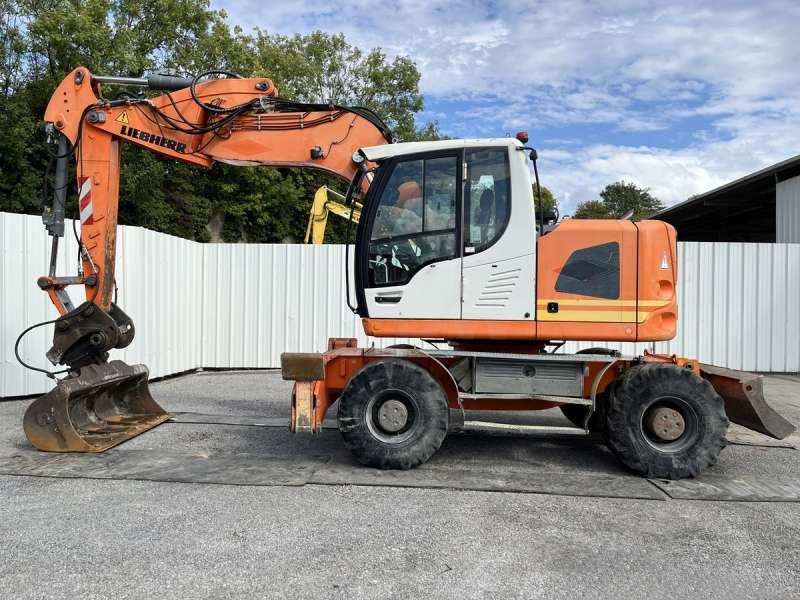 Liebherr A918 COMPACT - Escavadeira de rodas: foto 3 Liebherr A918 COMPACT - Escavadeira de rodas: foto 3