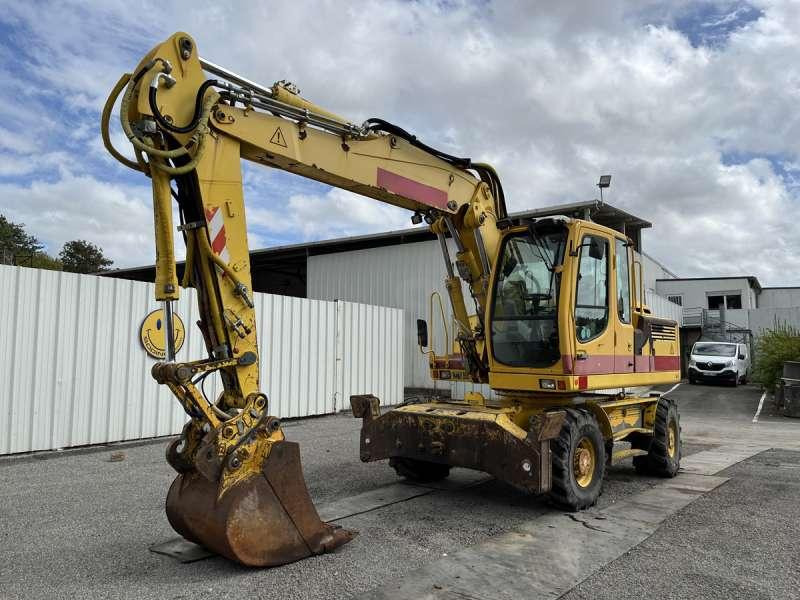 Liebherr Pelle sur Pneus A900C LITRONIC - Escavadeira de rodas: foto 2 Liebherr Pelle sur Pneus A900C LITRONIC - Escavadeira de rodas: foto 2