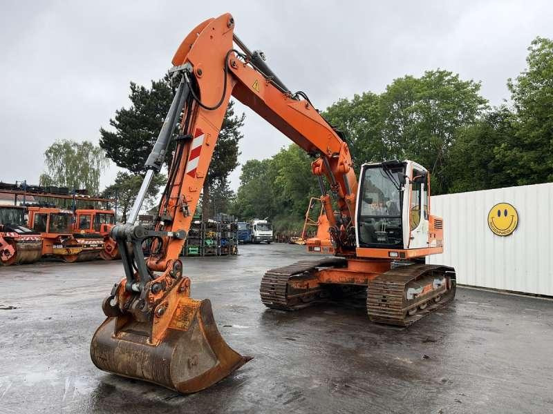 Liebherr R900C Litronic - Escavadora de rastos: foto 2 Liebherr R900C Litronic - Escavadora de rastos: foto 2