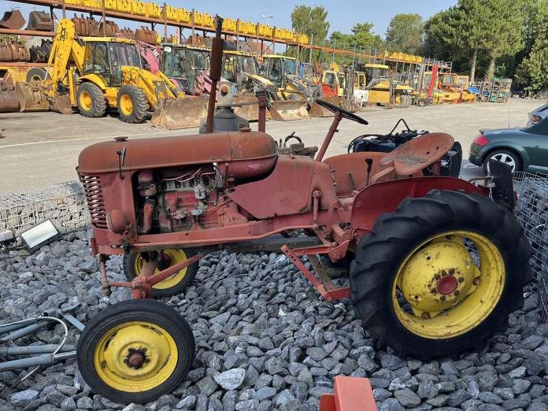 MASSEY-HARRIS PONY 812 - Trator: foto 5 MASSEY-HARRIS PONY 812 - Trator: foto 5