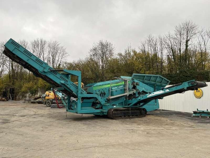 Powerscreen Warrior 1400 - Peneira vibratória: foto 1 Powerscreen Warrior 1400 - Peneira vibratória: foto 1
