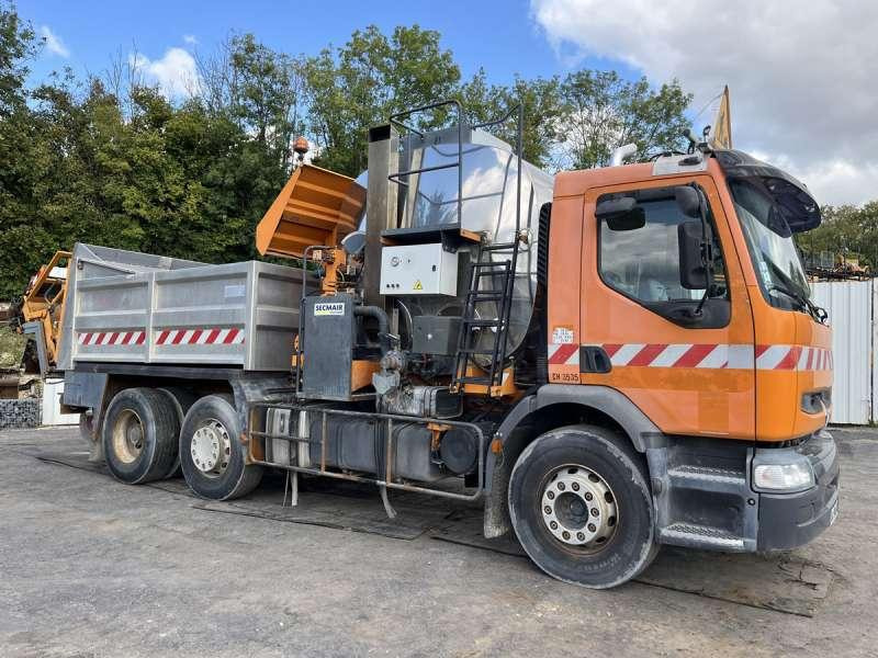 Renault PREMIUM 300 BOUILLE SECMAIR - Máquina de asfalto: foto 1 Renault PREMIUM 300 BOUILLE SECMAIR - Máquina de asfalto: foto 1