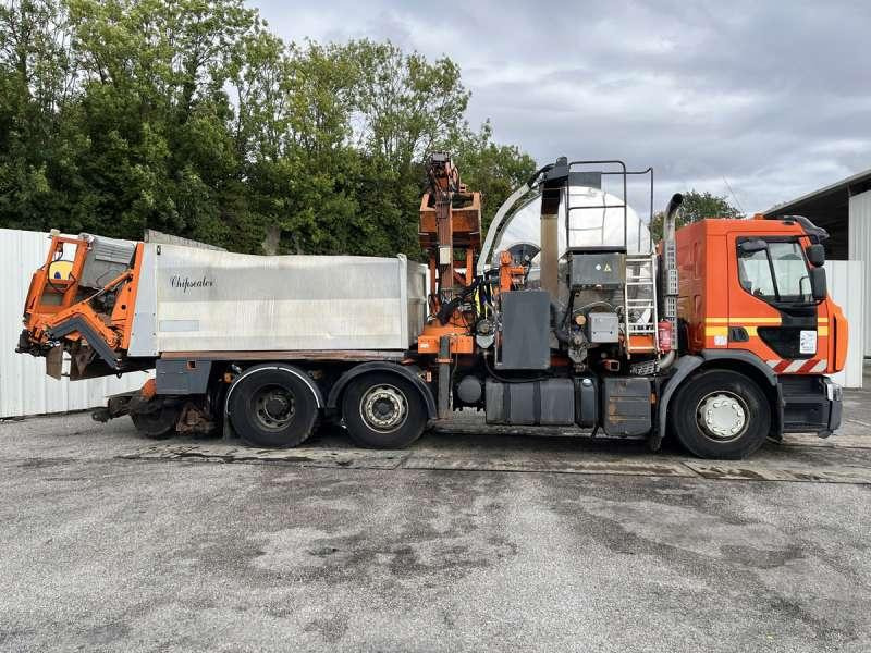 Renault PREMIUM 370-26 - Máquina de asfalto: foto 4 Renault PREMIUM 370-26 - Máquina de asfalto: foto 4