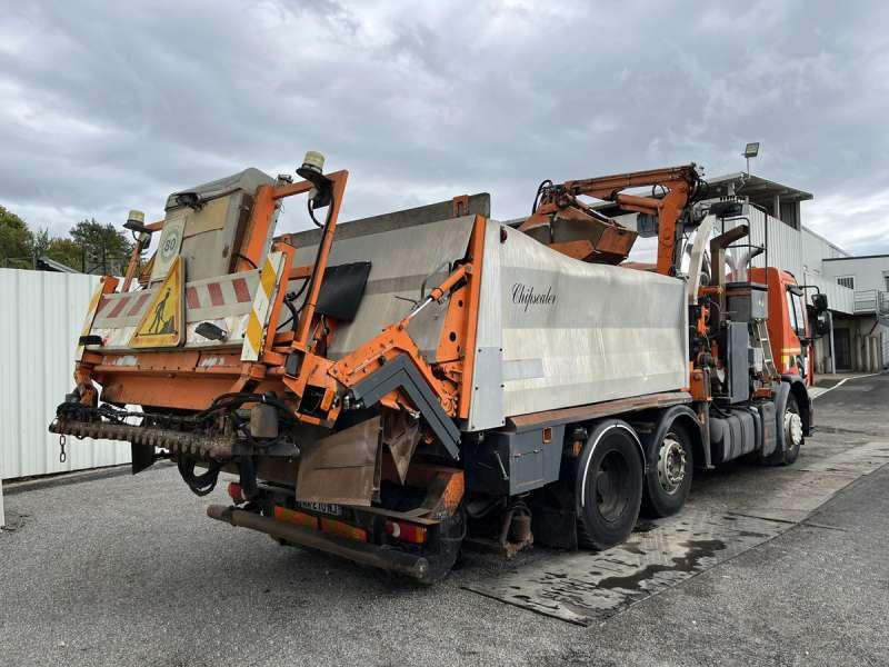 Renault PREMIUM 370-26 - Máquina de asfalto: foto 3 Renault PREMIUM 370-26 - Máquina de asfalto: foto 3