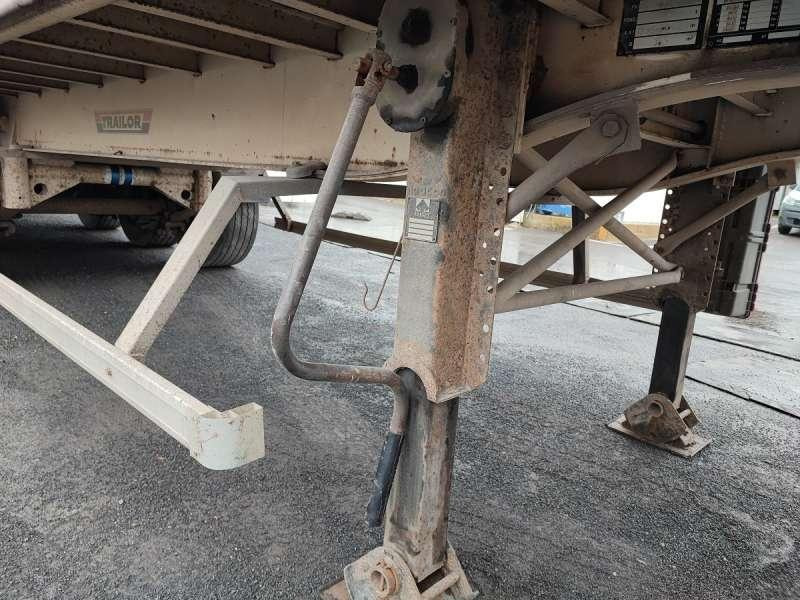 Semi-reboque de lona Trailor TAUTLINER 3 ESSIEUX: foto 25 Semi-reboque de lona Trailor TAUTLINER 3 ESSIEUX: foto 25