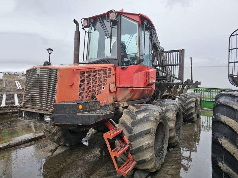 VALMET 840.4 - Trator florestal: foto 1 VALMET 840.4 - Trator florestal: foto 1