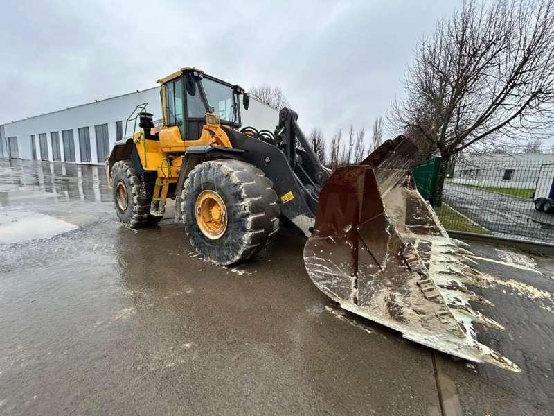 Volvo L220H - Pá carregadora de rodas: foto 2 Volvo L220H - Pá carregadora de rodas: foto 2