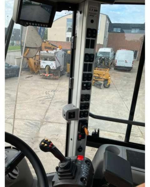 Pá carregadora de rodas Volvo L90H: foto 11 Pá carregadora de rodas Volvo L90H: foto 11