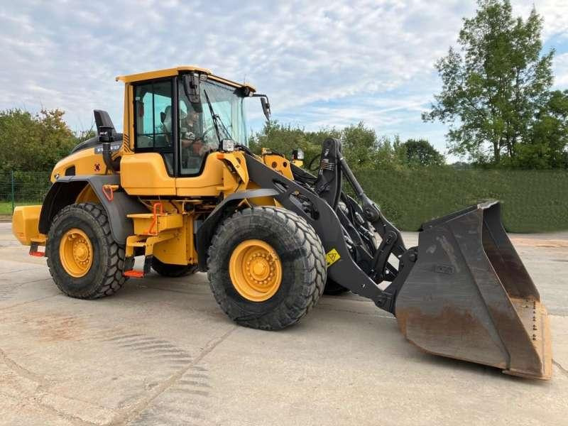 Volvo L90H - Pá carregadora de rodas: foto 1 Volvo L90H - Pá carregadora de rodas: foto 1