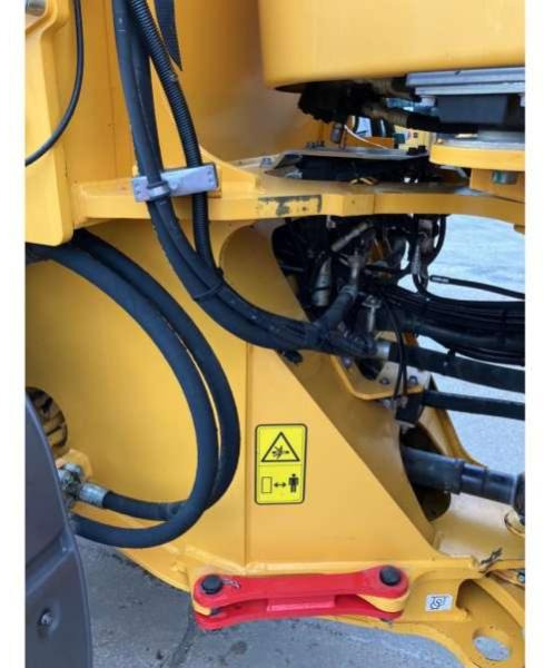 Pá carregadora de rodas Volvo L90H: foto 15 Pá carregadora de rodas Volvo L90H: foto 15