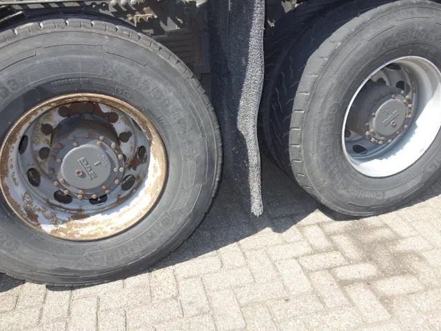 DAF CF 410 8X4 NCH CONTAINER SYSTEEM 32 TON 90 graden silo containers - Camião com sistema de cabo: foto 5 DAF CF 410 8X4 NCH CONTAINER SYSTEEM 32 TON 90 graden silo containers - Camião com sistema de cabo: foto 5