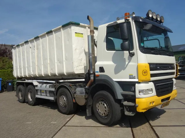 DAF CF 410 8X4 NCH CONTAINER SYSTEEM 32 TON 90 graden silo containers - Camião com sistema de cabo: foto 4 DAF CF 410 8X4 NCH CONTAINER SYSTEEM 32 TON 90 graden silo containers - Camião com sistema de cabo: foto 4