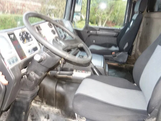 MAN 32-364 CHASSIS 8X4 STEELSPRINGS - Camião chassi: foto 5 MAN 32-364 CHASSIS 8X4 STEELSPRINGS - Camião chassi: foto 5