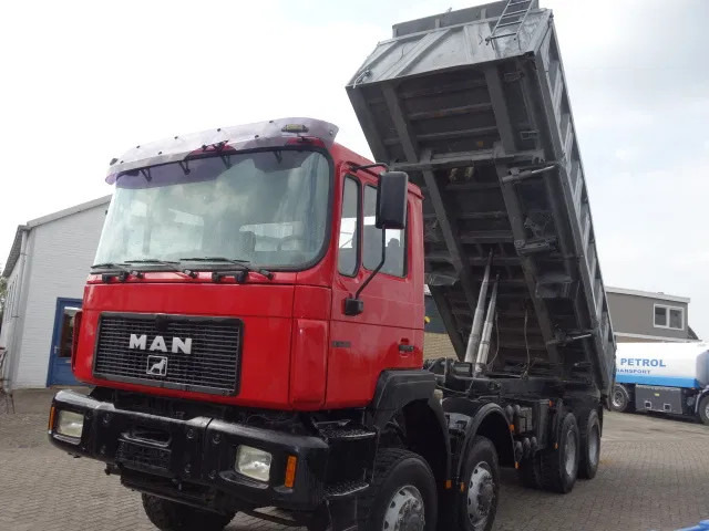 MAN 35-403 meiller kipper 8x6 - Camião basculante: foto 2 MAN 35-403 meiller kipper 8x6 - Camião basculante: foto 2