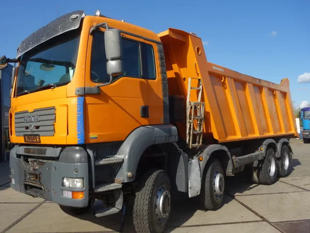 MAN TGA 41-440 8X6 MANUAL GEARBOX 22M3 MEILLER TIPPER - Camião basculante: foto 3 MAN TGA 41-440 8X6 MANUAL GEARBOX 22M3 MEILLER TIPPER - Camião basculante: foto 3