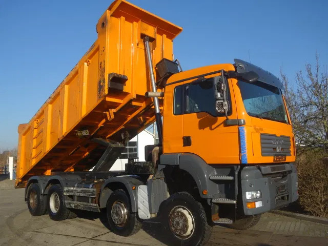 MAN TGA 41.440 8X6 MEILLER 22 CUB MANUAL GEARBOX - Camião basculante: foto 2 MAN TGA 41.440 8X6 MEILLER 22 CUB MANUAL GEARBOX - Camião basculante: foto 2