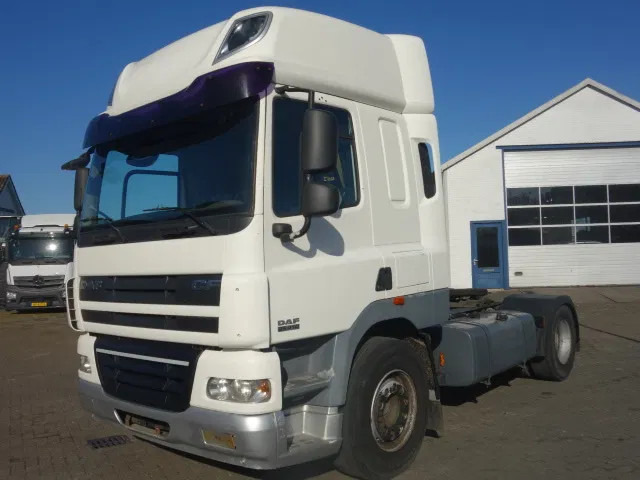 DAF CF 410 - Tractor: foto 1 DAF CF 410 - Tractor: foto 1
