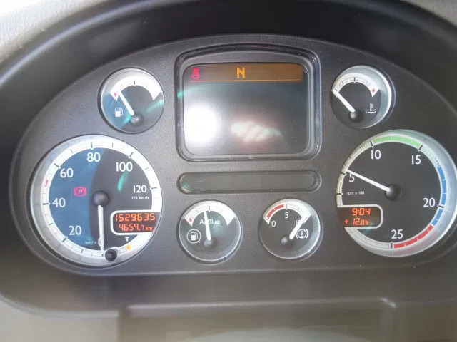 DAF CF 410 - Tractor: foto 5 DAF CF 410 - Tractor: foto 5