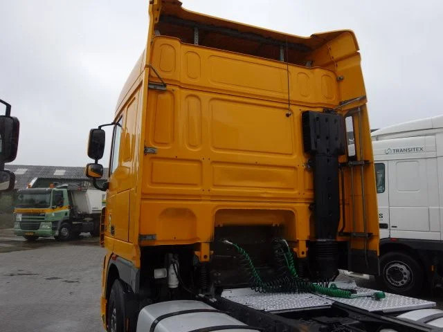 DAF XF 105.460 2 diesel tanken - Tractor: foto 4 DAF XF 105.460 2 diesel tanken - Tractor: foto 4