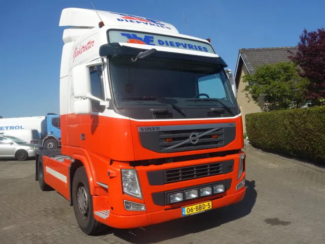 Volvo FM 370 GLOBETROTTER TOP CONDITION - Tractor: foto 1 Volvo FM 370 GLOBETROTTER TOP CONDITION - Tractor: foto 1