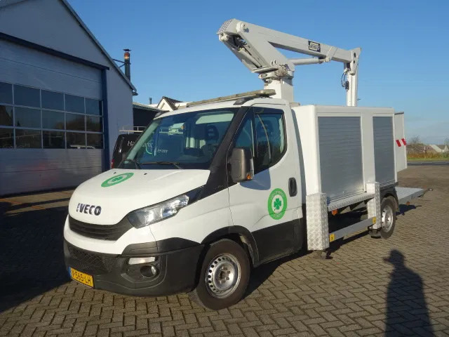 Iveco Daily 35S14 CUSTERS 12 METER SKY WORKER EURO 6 ,AIRCO - Veículo comercial: foto 3 Iveco Daily 35S14 CUSTERS 12 METER SKY WORKER EURO 6 ,AIRCO - Veículo comercial: foto 3