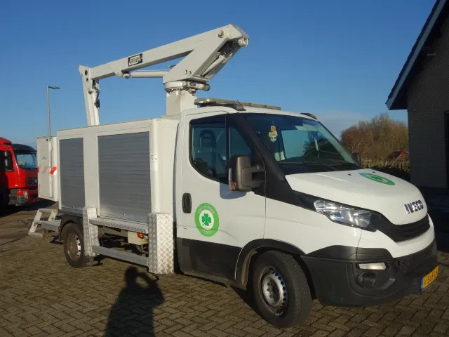 Iveco Daily 35S14 CUSTERS 12 METER SKY WORKER EURO 6 ,AIRCO - Veículo comercial: foto 5 Iveco Daily 35S14 CUSTERS 12 METER SKY WORKER EURO 6 ,AIRCO - Veículo comercial: foto 5