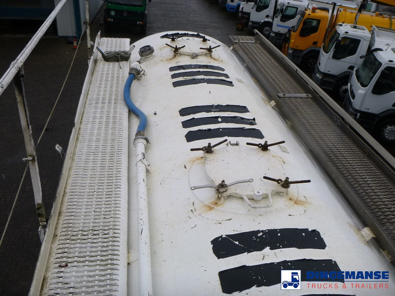 Benalu Powder tank alu 58 m3 (tipping) - Semi-reboque cisterna: foto 5 Benalu Powder tank alu 58 m3 (tipping) - Semi-reboque cisterna: foto 5