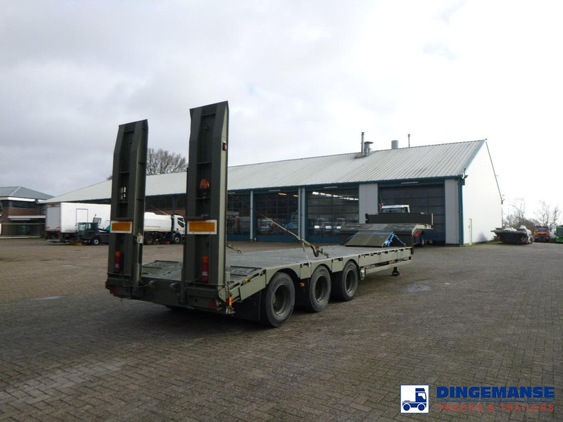 Broshuis 3-axle semi-lowbed trailer E-2130 / 73 t + ramps - Semi-reboque baixa: foto 3 Broshuis 3-axle semi-lowbed trailer E-2130 / 73 t + ramps - Semi-reboque baixa: foto 3