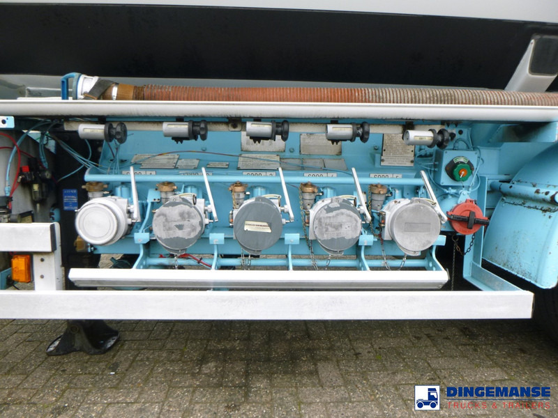 CALDAL Fuel tank alu 30 m3 / 5 comp + pump - Semi-reboque cisterna: foto 5 CALDAL Fuel tank alu 30 m3 / 5 comp + pump - Semi-reboque cisterna: foto 5