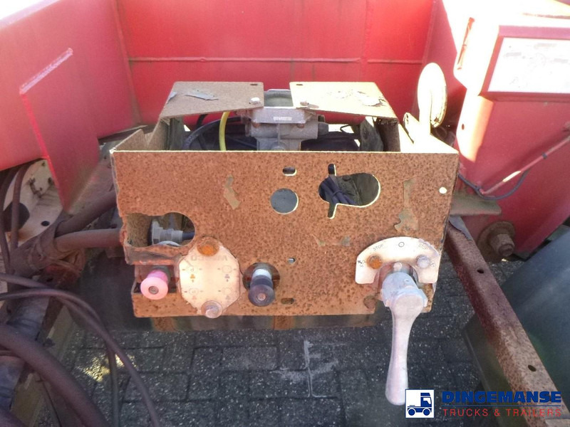 Semi-reboque transportador de contêineres/ Caixa móvel D-Tec 4-axle container combi trailer (3 + 1 axles) 20-30-40-45 ft: foto 13 Semi-reboque transportador de contêineres/ Caixa móvel D-Tec 4-axle container combi trailer (3 + 1 axles) 20-30-40-45 ft: foto 13