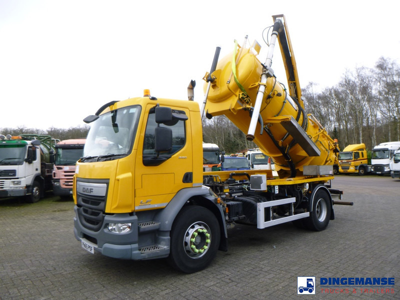 DAF LF 220 4x2 RHD Whale vacuum tank - Caminhão limpa fossa: foto 1 DAF LF 220 4x2 RHD Whale vacuum tank - Caminhão limpa fossa: foto 1