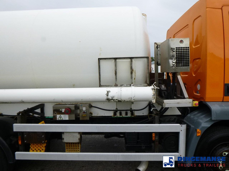 DAF LF 55.180 4x2 RHD ARGON gas truck 5.9 m3 - Camião cisterna: foto 5 DAF LF 55.180 4x2 RHD ARGON gas truck 5.9 m3 - Camião cisterna: foto 5