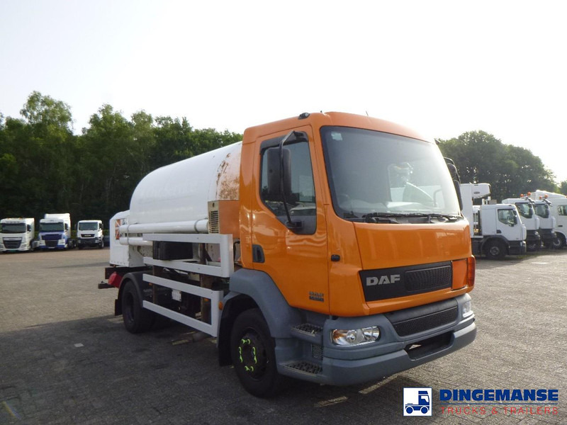DAF LF 55.180 4x2 RHD ARGON gas truck 5.9 m3 - Camião cisterna: foto 2 DAF LF 55.180 4x2 RHD ARGON gas truck 5.9 m3 - Camião cisterna: foto 2
