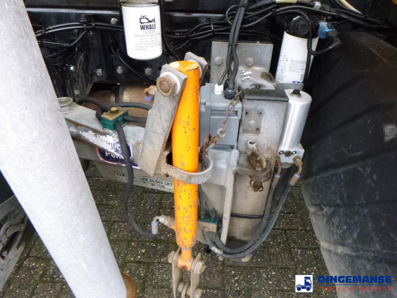 Locação financeira de DAF LF 55.220 4X2 Whale vacuum tank 8.1 m3 DAF LF 55.220 4X2 Whale vacuum tank 8.1 m3: foto 15 Locação financeira de DAF LF 55.220 4X2 Whale vacuum tank 8.1 m3 DAF LF 55.220 4X2 Whale vacuum tank 8.1 m3: foto 15