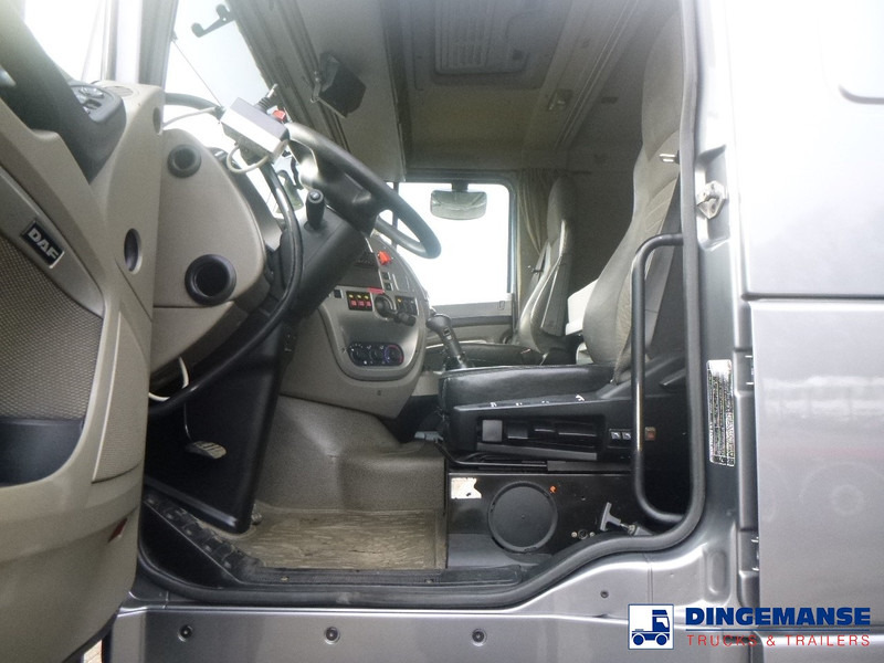 Camião de transporte de madeira, Camião grua DAF XF 105.510 6x4 + Loglift F281S83 crane / timber truck + dolly: foto 13