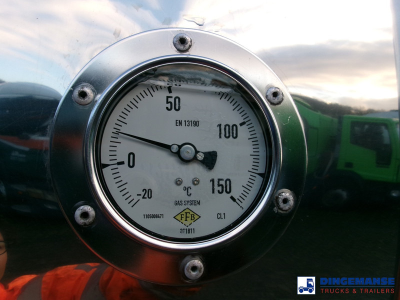 Semi-reboque cisterna Feldbinder Chemical tank inox 33.5 m3 / 1 comp + pump: foto 13