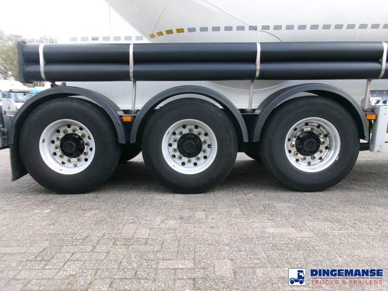 Feldbinder Powder tank alu 36 m3 / 1 comp - Semi-reboque cisterna: foto 5 Feldbinder Powder tank alu 36 m3 / 1 comp - Semi-reboque cisterna: foto 5