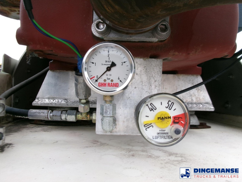 Locação financeira de Feldbinder Powder tank alu 40 m3 / 1 comp + compressor Feldbinder Powder tank alu 40 m3 / 1 comp + compressor: foto 18