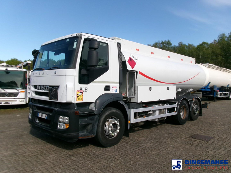 Iveco AD260S31Y 6X2 fuel tank 19 m3 / 5 comp / ADR 02-07-2024 - Camião cisterna: foto 1 Iveco AD260S31Y 6X2 fuel tank 19 m3 / 5 comp / ADR 02-07-2024 - Camião cisterna: foto 1