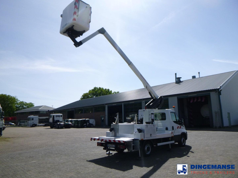 Iveco Daily 35-140 4x2 Euro 6 Klubb K26 manlift - Plataforma aérea: foto 4 Iveco Daily 35-140 4x2 Euro 6 Klubb K26 manlift - Plataforma aérea: foto 4