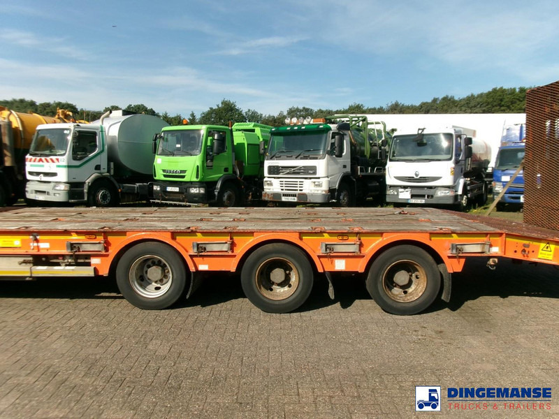 KING 3-axle semi-lowbed trailer 44T + ramps - Semi-reboque baixa: foto 5 KING 3-axle semi-lowbed trailer 44T + ramps - Semi-reboque baixa: foto 5