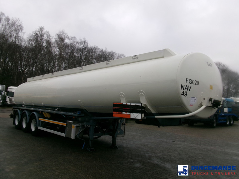 LAG Fuel tank alu 44.5 m3 / 6 comp + pump - Semi-reboque cisterna: foto 2 LAG Fuel tank alu 44.5 m3 / 6 comp + pump - Semi-reboque cisterna: foto 2