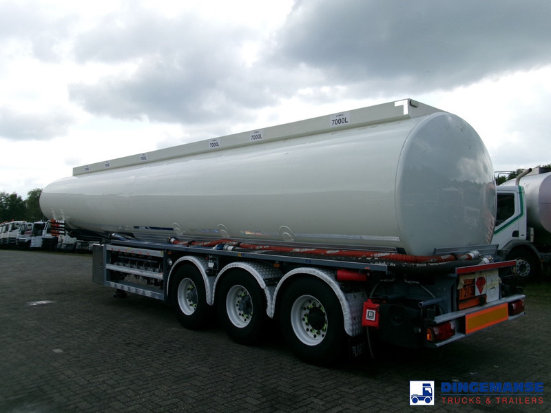 LAG Fuel tank alu 44.5 m3 / 6 + pump - Semi-reboque cisterna: foto 4 LAG Fuel tank alu 44.5 m3 / 6 + pump - Semi-reboque cisterna: foto 4