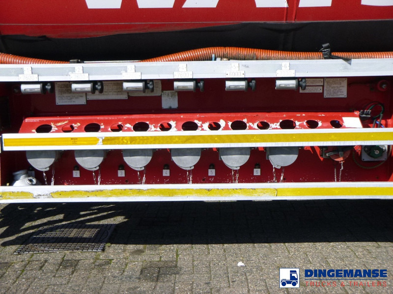Lakeland Fuel tank alu 42.8 m3 / 6 comp - Semi-reboque cisterna: foto 5 Lakeland Fuel tank alu 42.8 m3 / 6 comp - Semi-reboque cisterna: foto 5